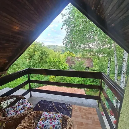 Semesterbostad Vikendica Alisa *