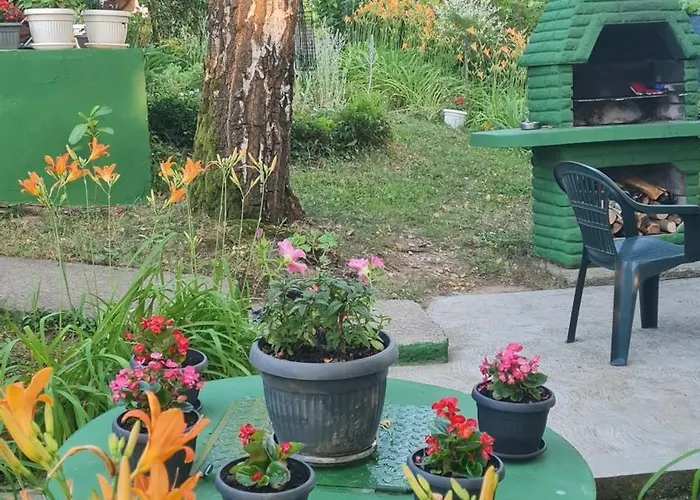 Vikendica Alisa Nyaraló *