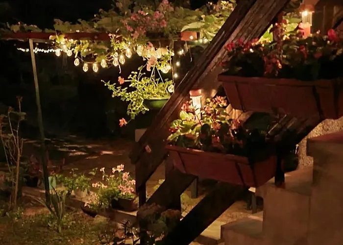 Vikendica Alisa Nyaraló *